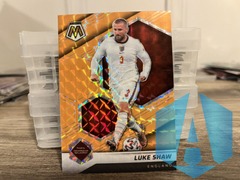 2021-22 Mosaic FIFA Road to the World Cup Orange Prizm #34 Luke Shaw England